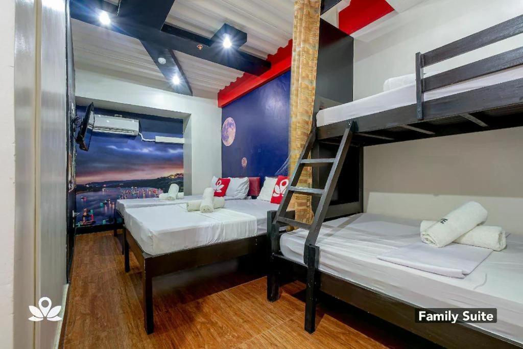 Sabel Travelers Inn Laoag Extérieur photo